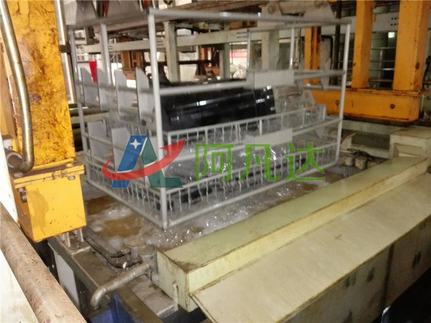 高溫鏡面發(fā)黑現(xiàn)場應(yīng)用圖片